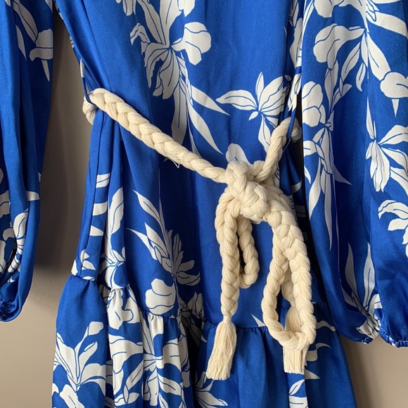 NWT Alexis x Target blue and white long sleeve dress sm - Picture 5 of 8